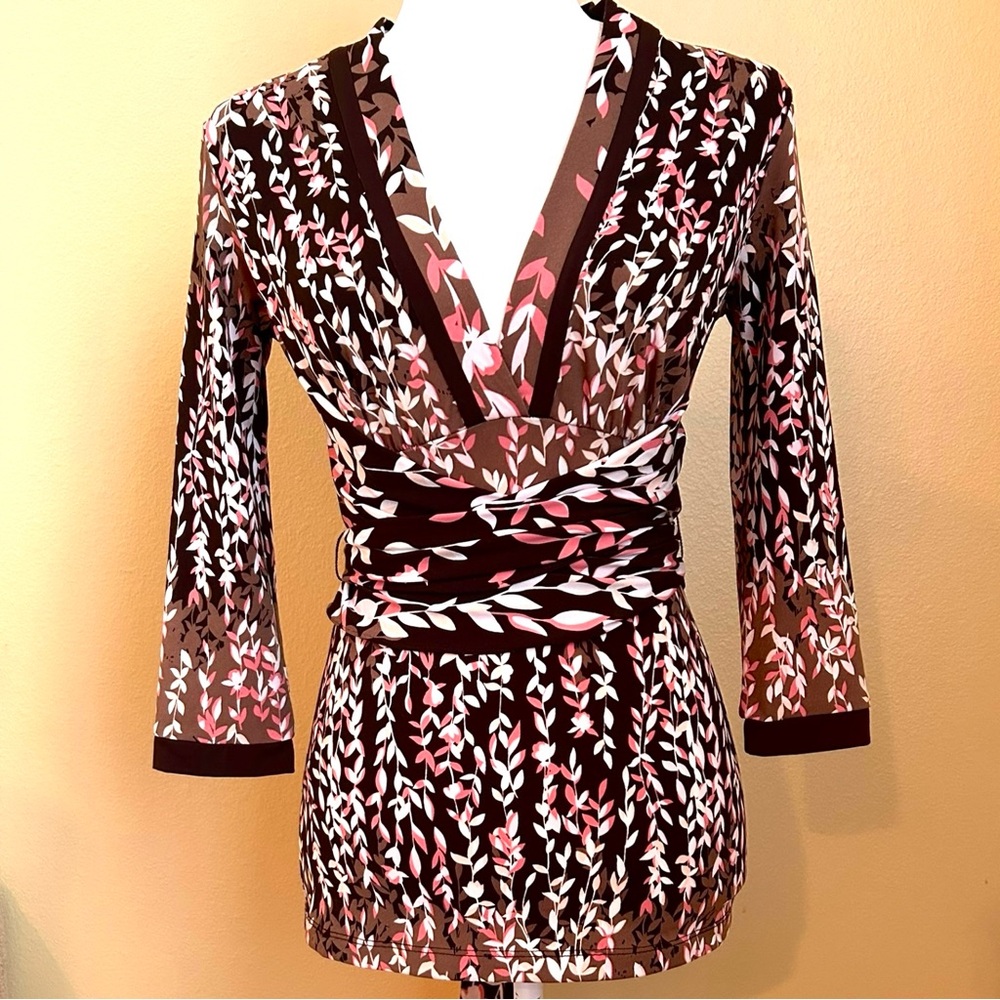 • BCBGMaxazria Babydoll Top XS Women’s Peplum Y2K 90s Tie Back Jersey Knit